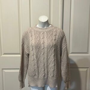 American Eagle sweater. Size Medium.